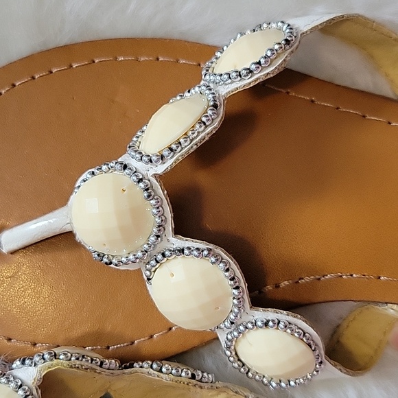 NWT Ardene Sandals - Picture 3 of 9
